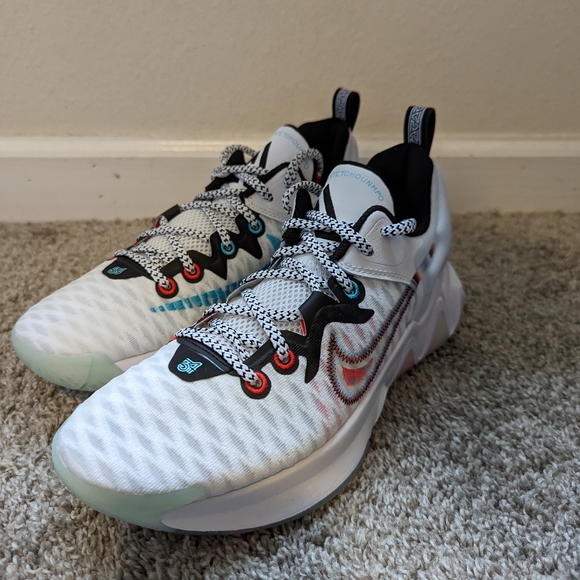 Nike Giannis Immortality Force Field White DH4470 100 Men’s - Picture 2 of 9